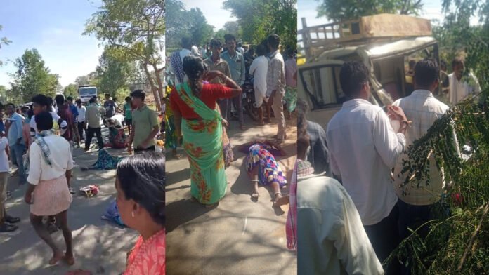 Auto overturned.. 20 people seriously injured