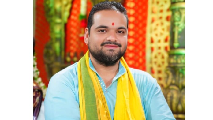 Darshan through Sri Vaikuntha Ekadashi Uttara.