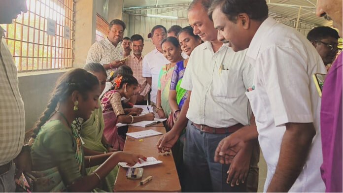 Mock polling in government school