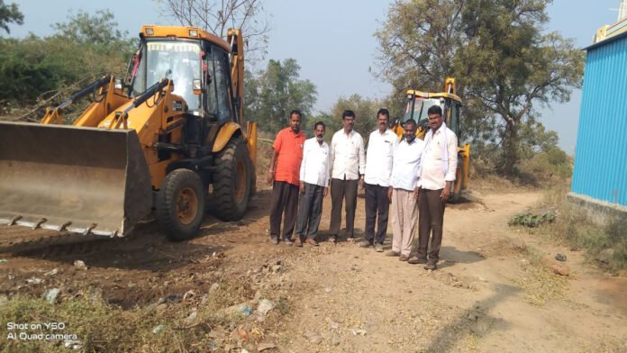 Municipal Commissioner inspected the new formation road works