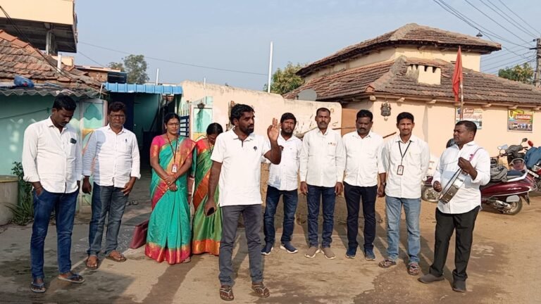 చెడు వ్యసనాలకు యువత గురికావొద్దు
