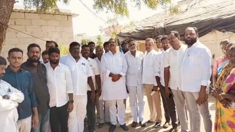 అర్హుల‌కు ప‌థ‌కాలు అంద‌డంలేదు – చంద్ర గౌడ్