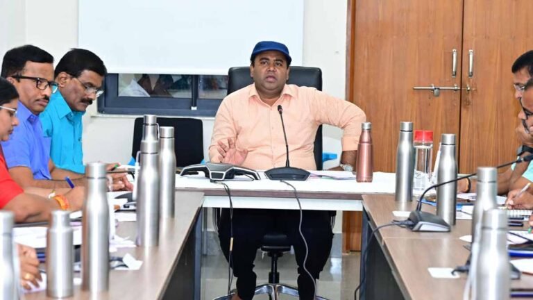 ఈనెల 20 వరకు అర్హుల జాబితా పూర్తి చేయాలి