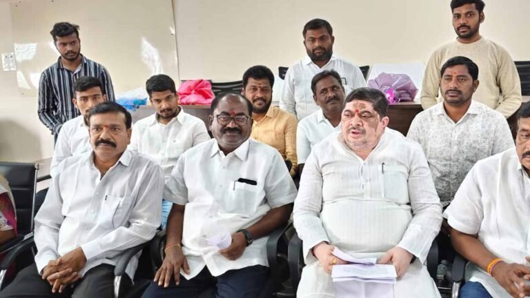 ఇచ్చిన ప్రతి హామీని అమలు చేస్తాం –  మంత్రి పొన్నం ప్రభాకర్