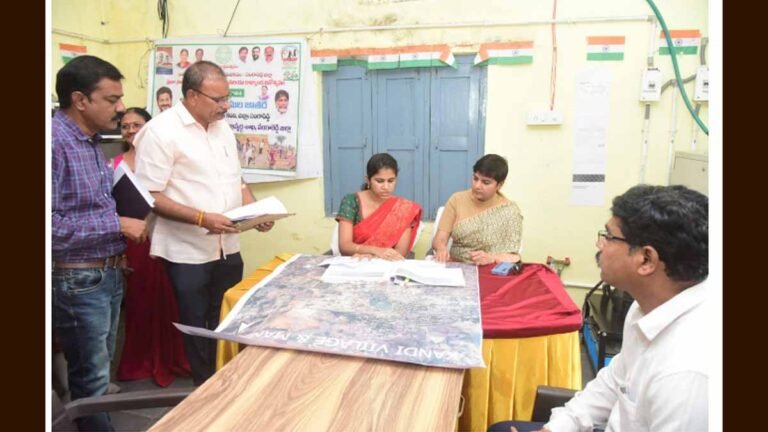 అర్హులందరికీ ప్రభుత్వ పథకాలు వ‌ర్తింప‌జేస్తాం – కలెక్టర్ వల్లూరు క్రాంతి