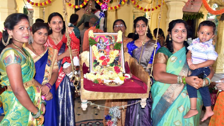 Grand Kalasala procession..