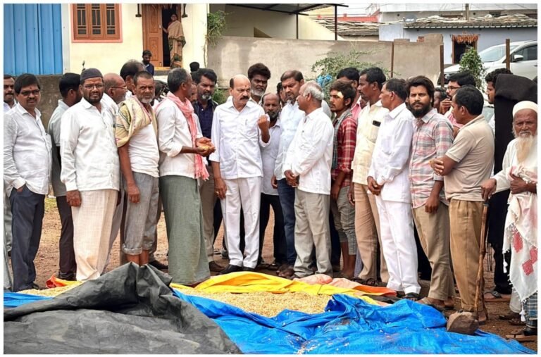 ధాన్యం సేకరణ చేయడంలో ప్రభుత్వం విఫలం చింత ప్రభాకర్ ఎమ్మెల్యే సంగారెడ్డి